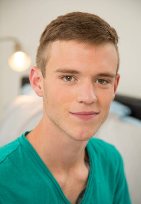 Pretty american guys hunky guy Scott Finn and husky guy Gunner fuck ass after sucking