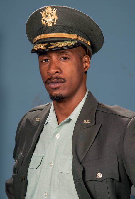 Canadian beefcake Dustin Holloway and ebony muscular Derek Maxum fuck after  interracial blowjob outdoor