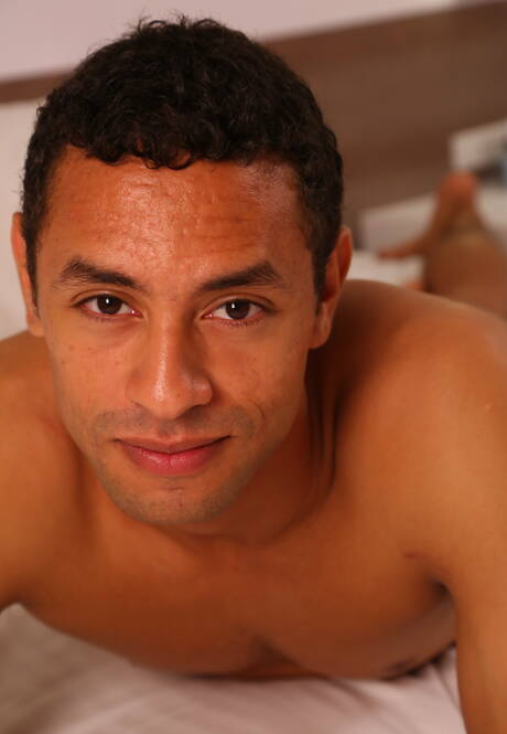 Ebony hunk Trent King and tough guy Daniel Flores have a good oral sex