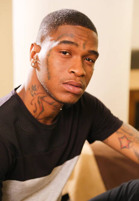 Stud Red A and beefcake Kyd Leo in black on white anal sex