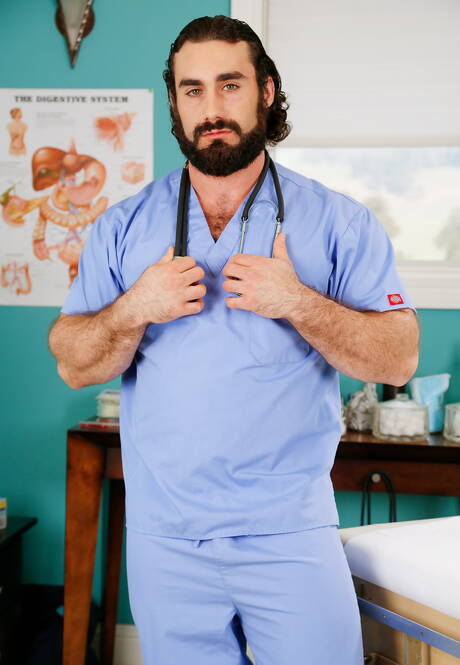 Horny buddies Johnny Torque, Kevin Summers and Jaxton Wheeler have a good threesome sex