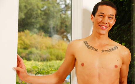 Gay Asian Pics