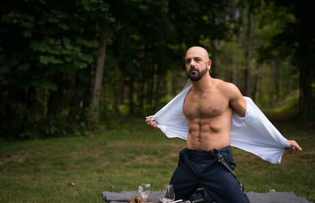 Gay Outdoor Pics