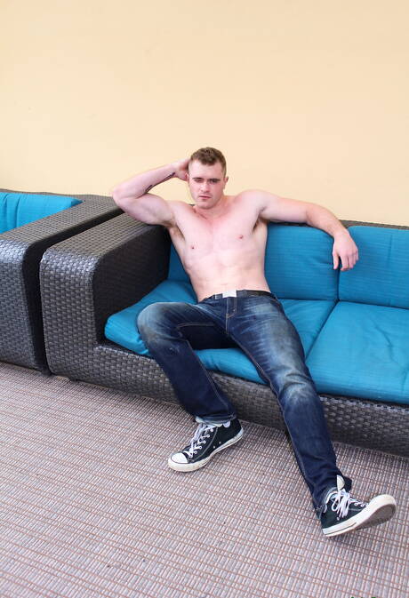 Gay in Jeans Pics