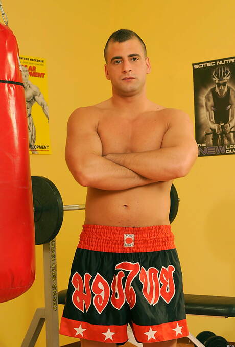 Gay Shorts Pics