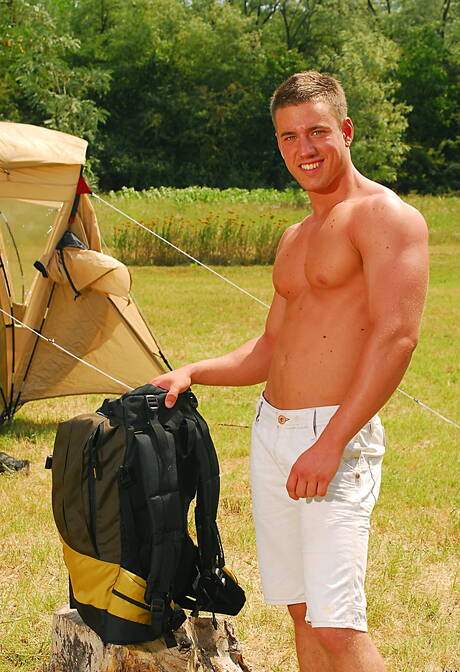Gay Shorts Pics