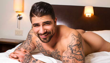 Canadian strong bull Ryan Bones and canadian superstud William Seed fuck ass after sucking cock