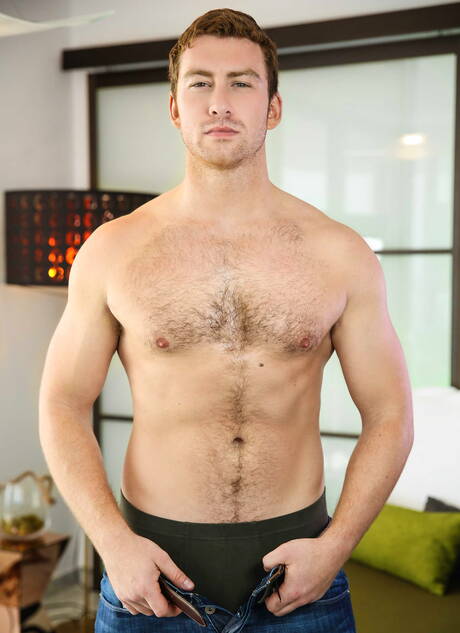 Horny buddies Connor Maguire, Will Braun and Max Wilde in hot 3some ass fuck action