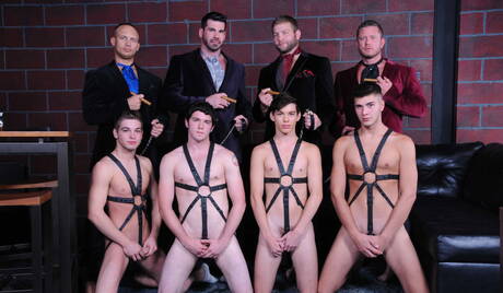 John Magnum, Johnny Rapid, Justin Dean, Robbie Rivers, Colby Jansen, Billy Santoro, Corey Haynes, Charlie Harding in wild 8-guy orgy
