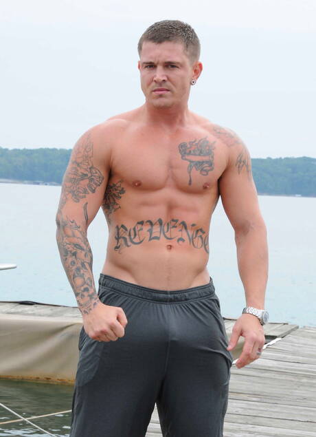 Gay Outdoor Pics