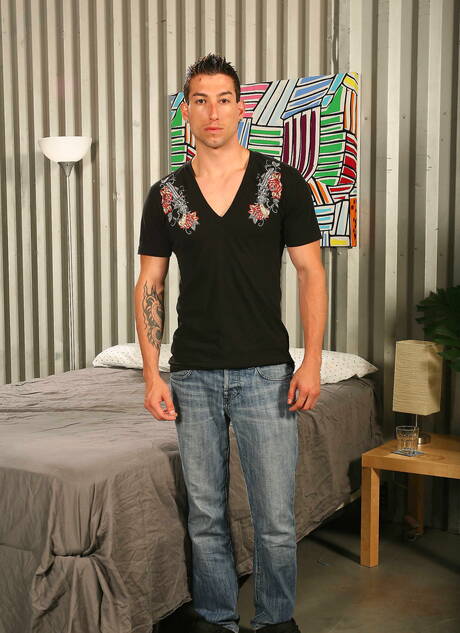 Hot americans, beefy Phenix Saint and tough guy Dominic Reed jerk off dick