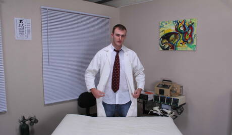 Gay Undressing Pics
