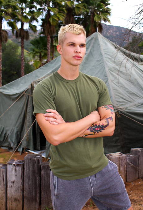 Military Gay Men Pics