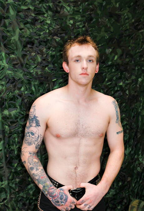 Military Gay Men Pics