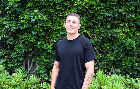 Gay Outdoor Pics