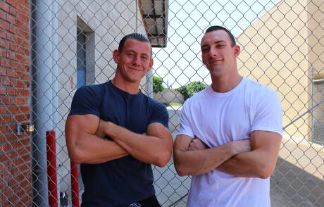 Gay Outdoor Pics