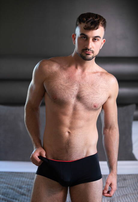 Two american dudes otter Mason Lear and tough guy Brian Bonds drilling an ass