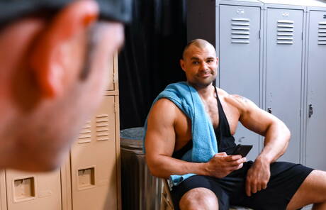 Two american guys beefy Rego Bello and strong bull Jaxx Thanatos in hot ass bang