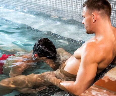 Ukrainian beefcake Andrey Vic and american husky guy Dakota Payne have a hot couple sex in the pool