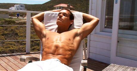 Czech well-built Jean-daniel and hungarian hunky guy Julien Hussey have a hot sex outside