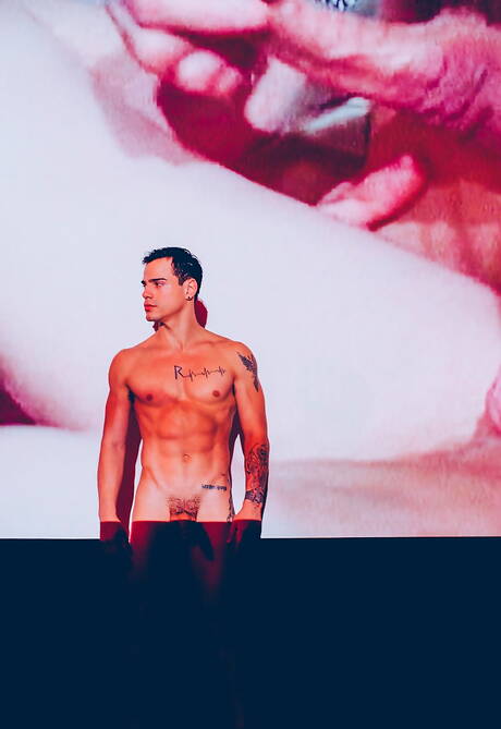 Arad WinWin, Dato, Levi, Valentin in hot interracial bang