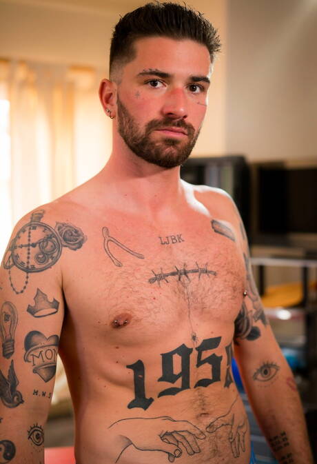 French tough guy Chris Damned and  Greyson Harper ride a cock with fisting