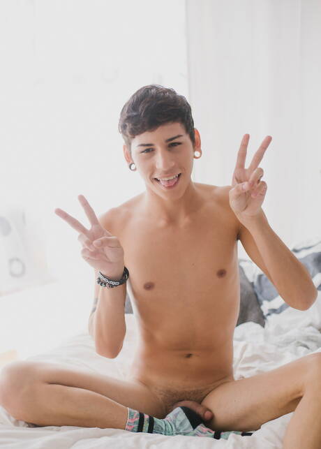 Gay Twink Pics