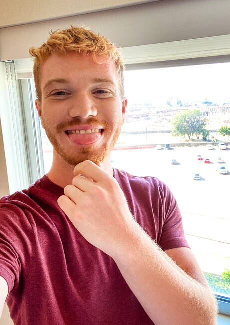 Nice american guys young Dacotah Red and husky guy Johnny Bandera fuck ass after sucking cock