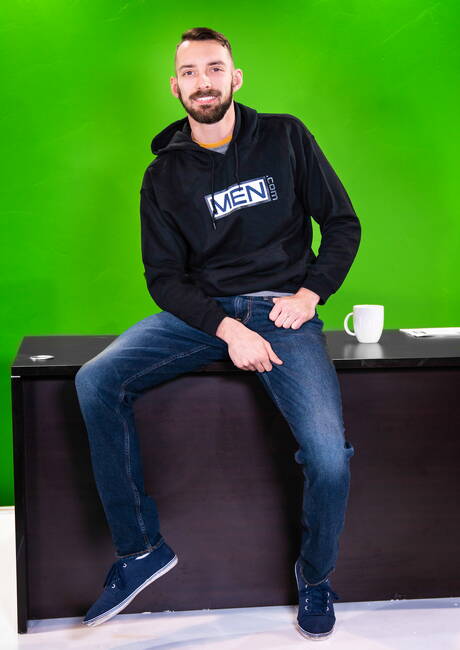 American well-built Reese Rideout and  Johnny B sucking and screwing each other