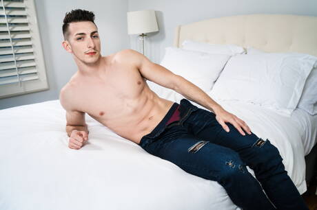 Nice american boys well-built Pierce Paris and beefy Michael Jackman in hot homosexual scene