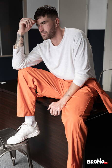 Ebony husky guy Adrian Hart and french stud Chris Damned have a good interracial sex