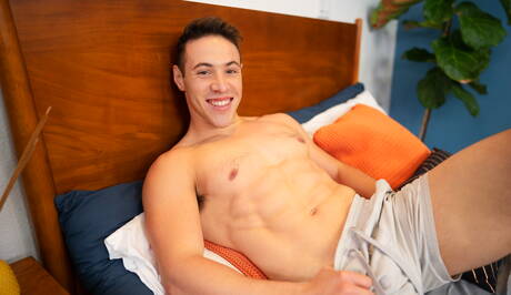 Nice american buddies muscular Johnny Donovan and muscular Kyle Fletcher fuck ass after sucking dick