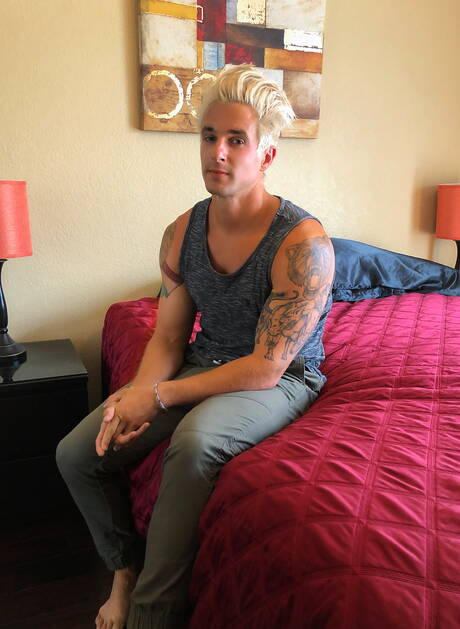 American tough guy Nikolai Rapid jerk off his dick