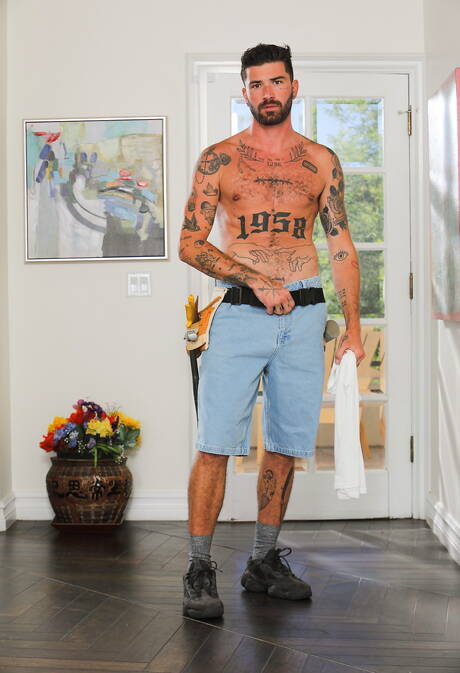 Horny trio Wolf Hudson, Lilly Hall and Chris Damned in bisexual sex scene