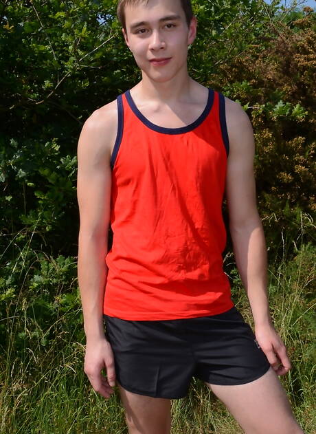 Nasty guys Jaxon Radoc, Kamyk Walker and Jake Zhang in hot threesome ass fuck action outside