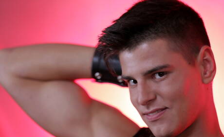 Hunk Florian Mraz and czech pretty boy Shane Hirch fuck ass after sucking dick