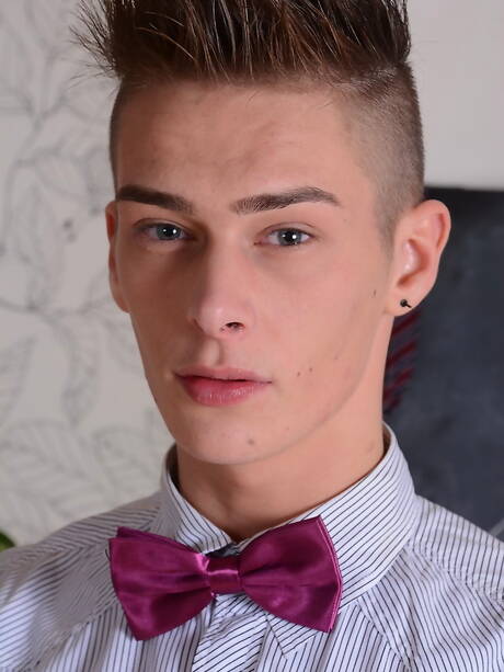 Gay in College Pics