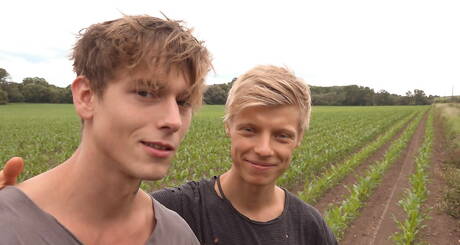 Two czech guys stud Kevin Warhol and young boy Sven Basquiat wanking in hot shower