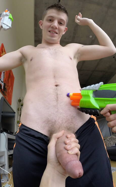 American young boy Jordan Long and tough guy Noel Rios have anal sex