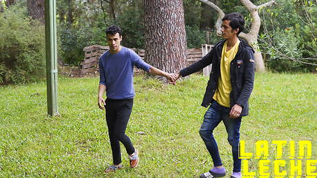 Beautiful boy Nicolas and young Duno fuck ass after sucking dick outdoor