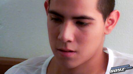 Beefy Elder Jackson jerk off his cock