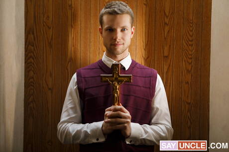 Canadian young Benjamin Blue and french bear Teddy Torres fuck ass after sucking