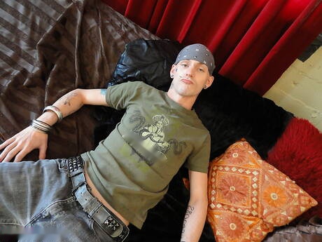Gay Male Pics