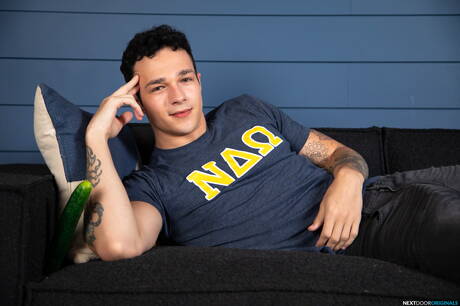 Hot american guys young dude Jayden Marcos and strongman Jonathan Tylor in hot homosexual action