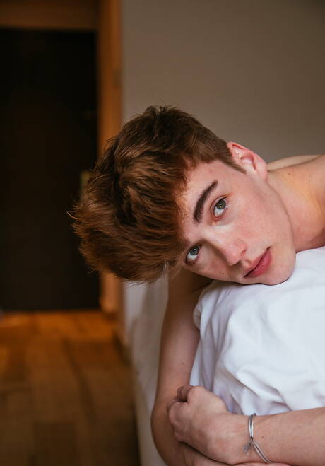 Hot american boys beefy Kane Fox and pretty boy Tannor Reed in hard anal sex in shower