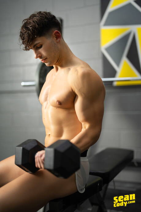 Hot american guys strong bull Axel Rockham and muscular Michael Vente fuck ass after sucking