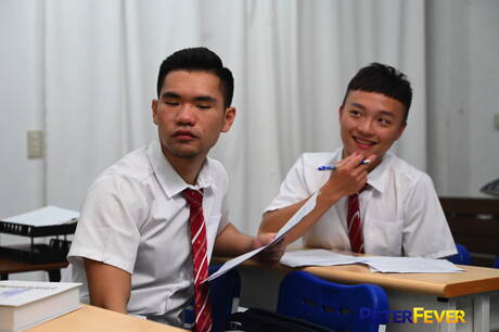 Well-built Fu and husky guy Don sucking and fucking each other